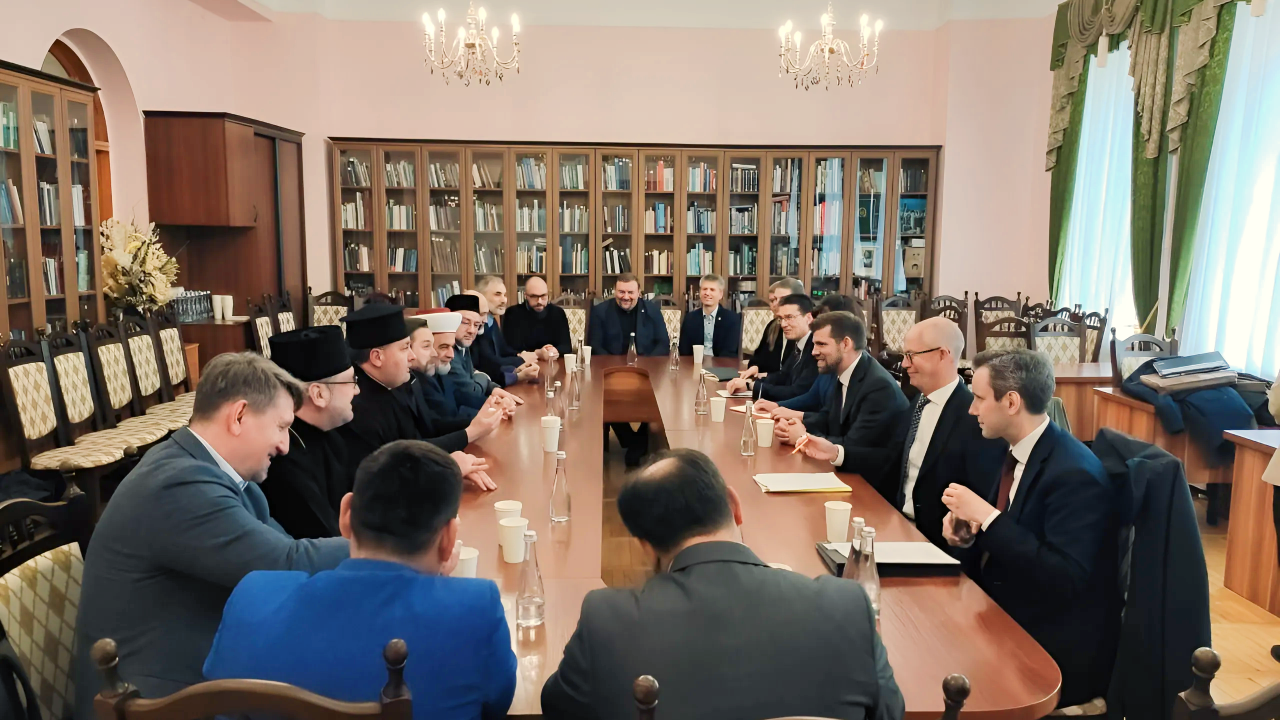 ВРЦіРО зустрілася з делегацією на чолі з Міністром церковних справ Данії Мортеном Даліном